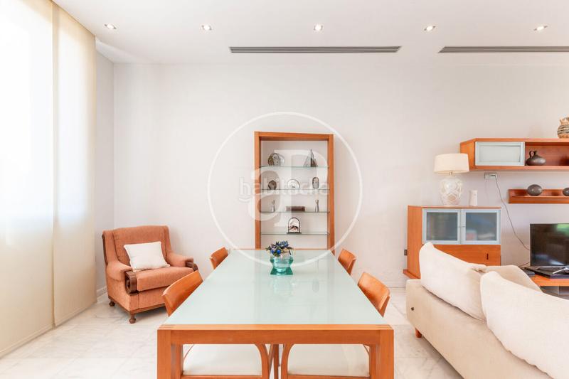 Foto 3b2f0def-2ede-42bf-b7cd-d82b091c70bd. Casa amb calefacció aparcament piscina a Playa Burriana