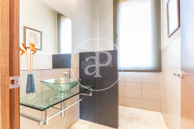 Foto 662db965-c6b2-444c-b658-3a0ef38b33c4. Casa amb calefacció aparcament piscina a Playa Burriana