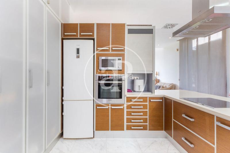 Foto 89db1a17-96e5-4b32-ad77-ecf3902caf39. Casa amb calefacció aparcament piscina a Playa Burriana