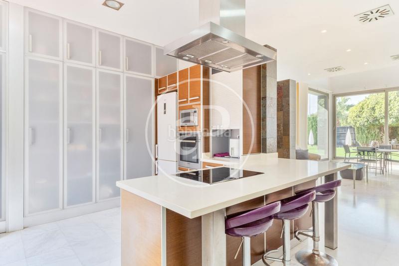 Foto d4e91d8e-e202-4f72-9063-63a650b41cf4. Casa amb calefacció aparcament piscina a Playa Burriana