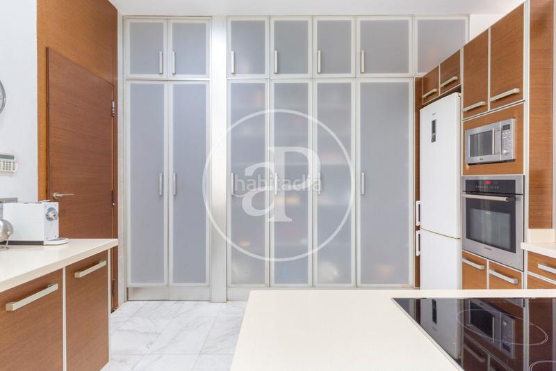 Foto ecd22670-5e0c-4a5c-9b2d-c21678640a3f. Casa amb calefacció aparcament piscina a Playa Burriana