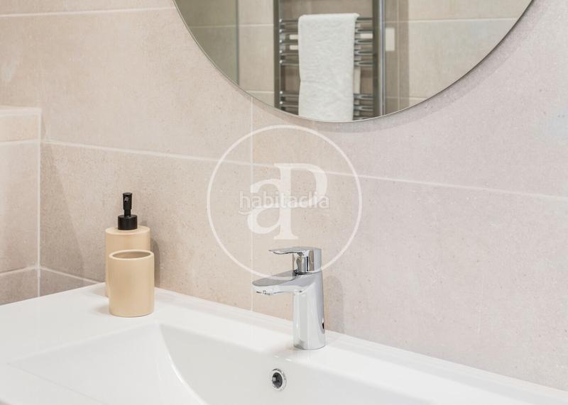 Foto d65aec74-456b-4b9f-bf0f-f1525d2429ef. Miete etagenwohnung mit heizung in Gòtic Barcelona