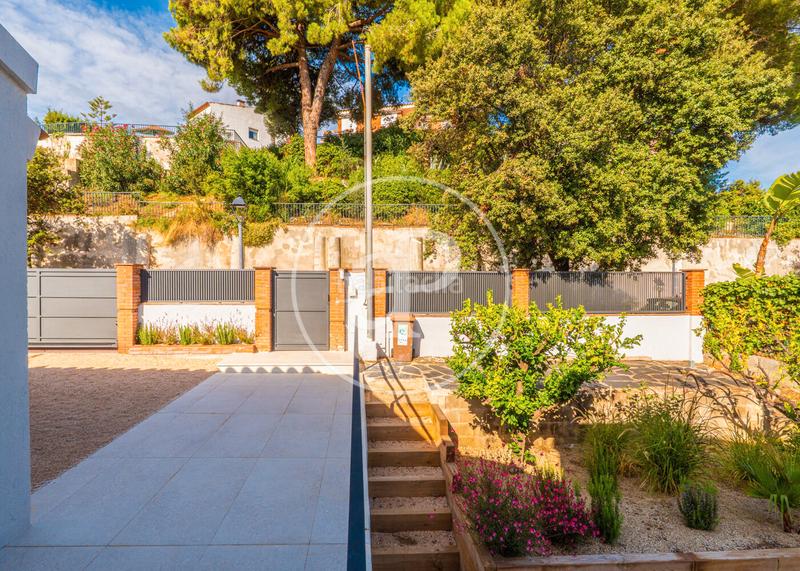 Foto 26dffab8-d763-42d7-a4c9-5552e67f7220. House with heating parking pool in Urbanitzacions Arenys de Mar