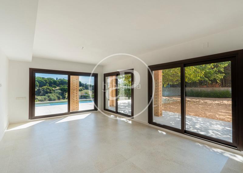 Foto 3ba9b1ee-a16e-455d-b3af-b962f2cf8a9a. House with heating parking pool in Urbanitzacions Arenys de Mar