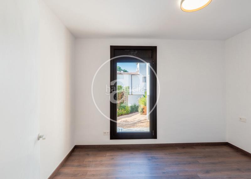 Foto 7bd3e752-c55e-44e5-af97-aaeb15d78327. House with heating parking pool in Urbanitzacions Arenys de Mar