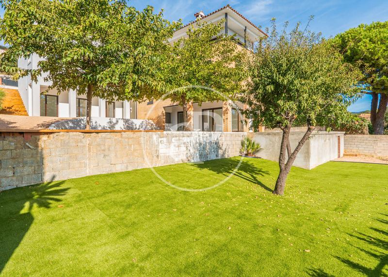 Foto d7591f2c-ef0b-4ae1-9891-1a77d20baf76. House with heating parking pool in Urbanitzacions Arenys de Mar