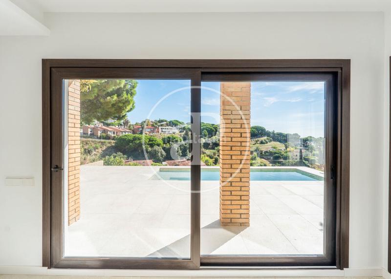 Foto ef7cdb4d-a52d-46d0-9fb4-5c0abd97e215. House with heating parking pool in Urbanitzacions Arenys de Mar