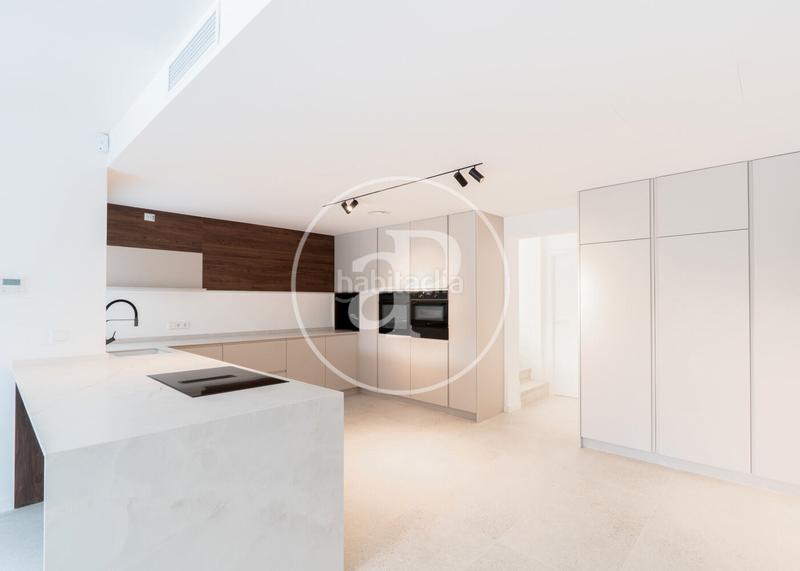 Foto f13e1d32-5ee3-4317-8a4f-7fc1bc2f6670. House with heating parking pool in Urbanitzacions Arenys de Mar