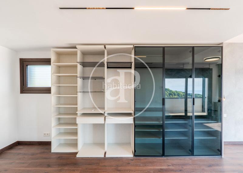 Foto fbefc059-fa35-422c-aee1-a5ab9c52363a. House with heating parking pool in Urbanitzacions Arenys de Mar