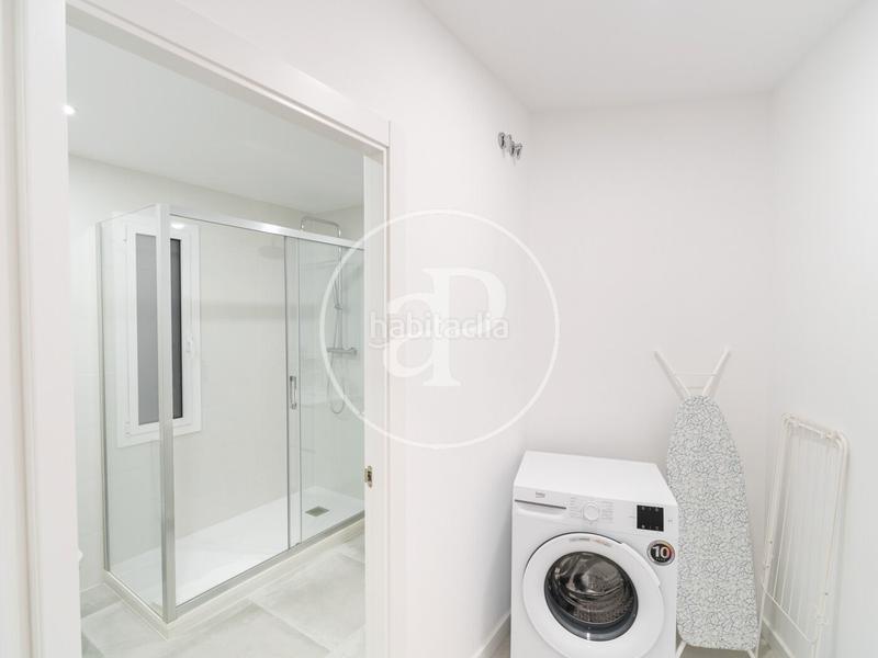 Foto b4fa2d68-f903-4de1-a0ef-f743fb58263a. Flat with heating in Sant Gervasi - Galvany Barcelona