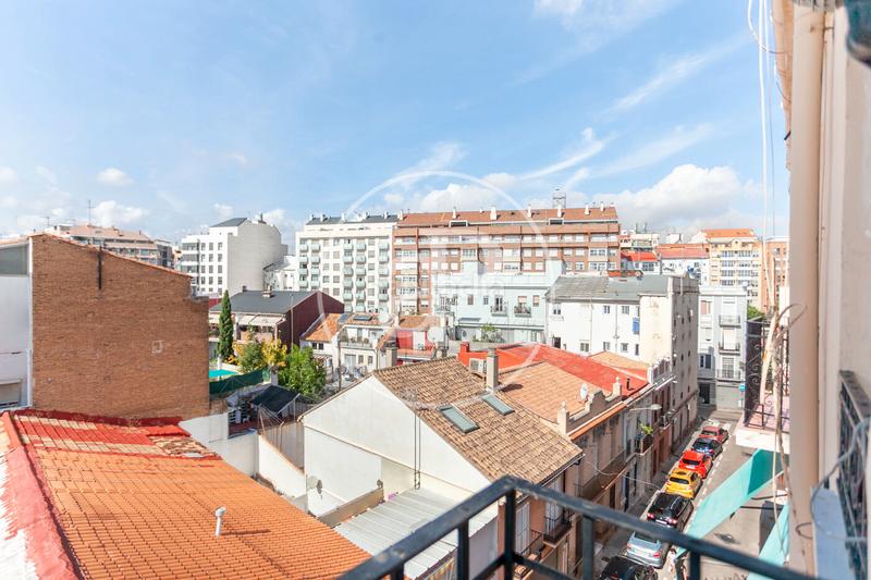 Foto 513c1946-0bae-4b62-9876-2728d0ebd161. Alquiler piso  en alquiler en en corts en En Corts - Doctor Waksman Valencia