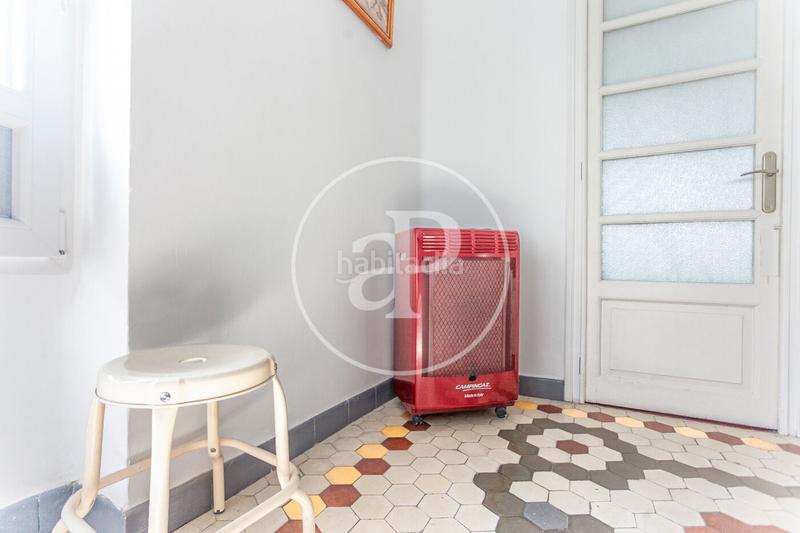 Foto ad07683a-df92-4a6b-9fb5-1cb7c3dddbda. Lloguer pis amb calefacció a En Corts - Doctor Waksman Valencia