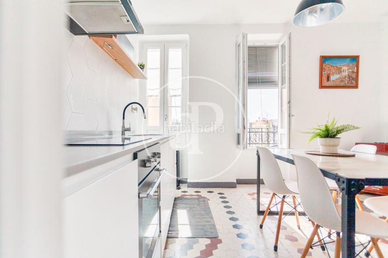 Foto 00916827-a034-476b-982c-aafb33dd7d48. Rent flat with heating in En Corts - Doctor Waksman Valencia