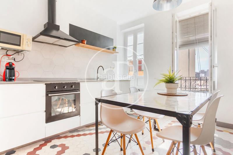 Foto b1d0c9b8-2bad-4ee3-a84e-32ce2fefb94f. Rent flat with heating in En Corts - Doctor Waksman Valencia