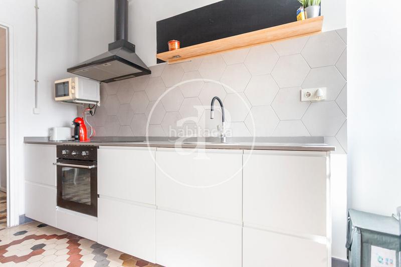 Foto b62f80b0-98a3-4608-9e2a-f8ee3b8c1cf5. Rent flat with heating in En Corts - Doctor Waksman Valencia