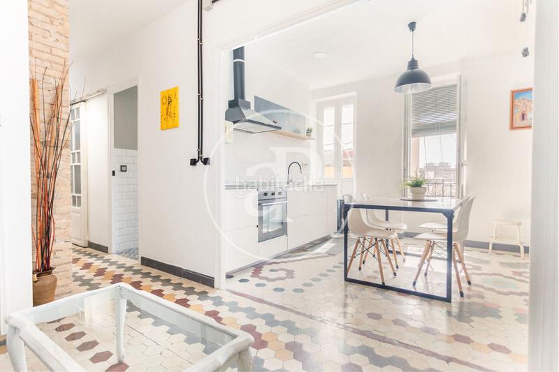 Foto c8a096ea-043e-4007-a25c-be84e2e3e012. Rent flat with heating in En Corts - Doctor Waksman Valencia