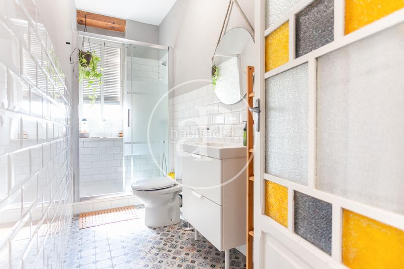 Foto e6925e81-0665-40ff-a101-43fdbae73b92. Rent flat with heating in En Corts - Doctor Waksman Valencia