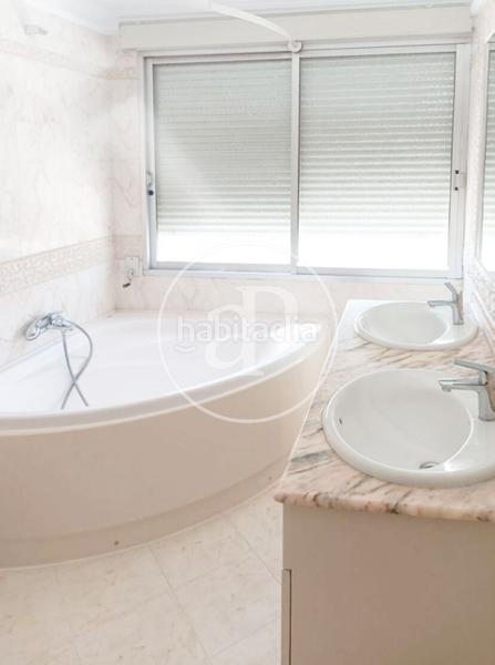 Foto 943f43b3-8aed-401f-8fd4-9f7b72d2016a. Appartamento con riscaldamento in La Bega Baixa - Plaza Xúquer Valencia