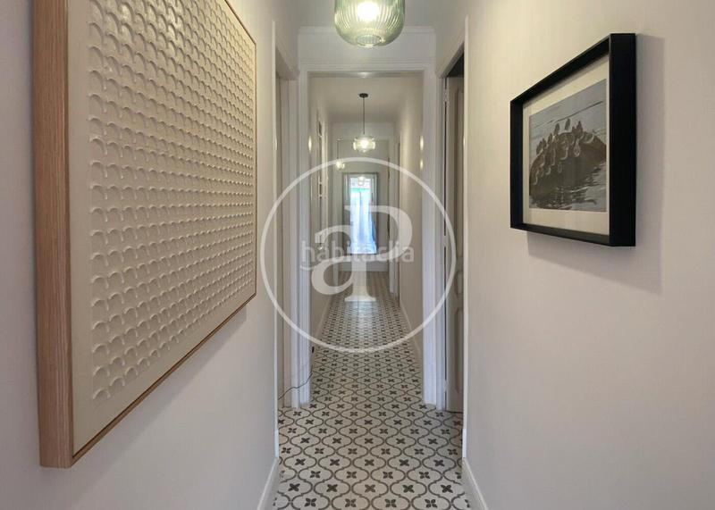 Foto 0137643b-620d-447e-9905-ea660661c063. Flat with heating in Dreta de l´Eixample Barcelona