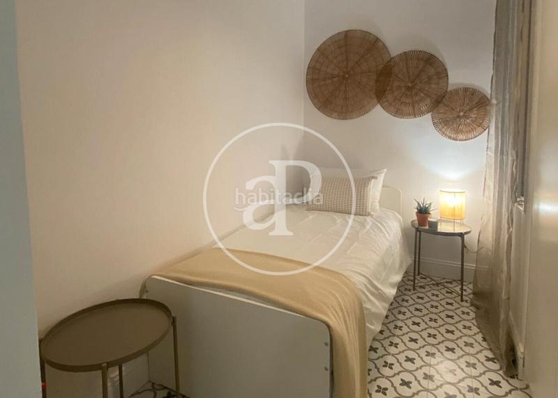 Foto f9ce6949-a5a5-454c-a39c-76eda091ea78. Flat with heating in Dreta de l´Eixample Barcelona