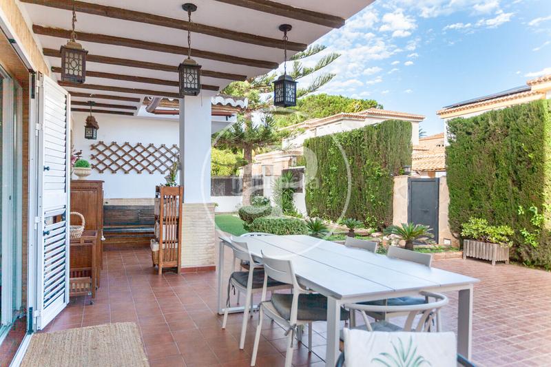 Foto 300409d2-573d-43b1-a0a0-4b94625519b9. Haus mit heizung parking pool in La Cañada Paterna