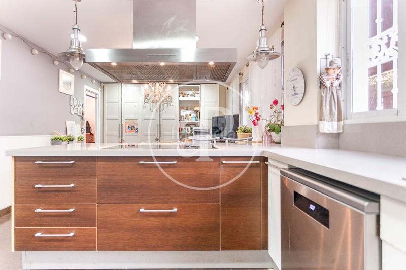 Foto f542af0d-ee7b-4d67-afa1-1abd2918ed78. Haus mit heizung parking pool in La Cañada Paterna