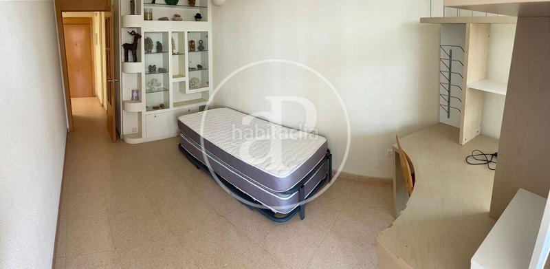 Foto 86601b28-3a9c-4032-b394-e487b31e4130. Rent duplex with heating parking pool in Playa del Puig El Puig de Santa Maria