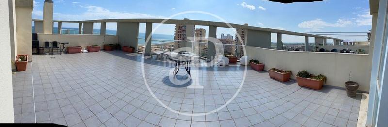 Foto a47795c8-34f0-4960-9350-983bbf08b441. Rent duplex with heating parking pool in Playa del Puig El Puig de Santa Maria