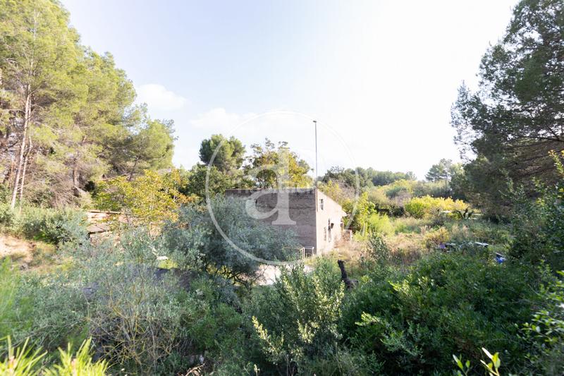 Foto 36578bdd-9be2-493f-9c63-a8cb7e40ad4e. Residential plot in Sant Muç Rubí