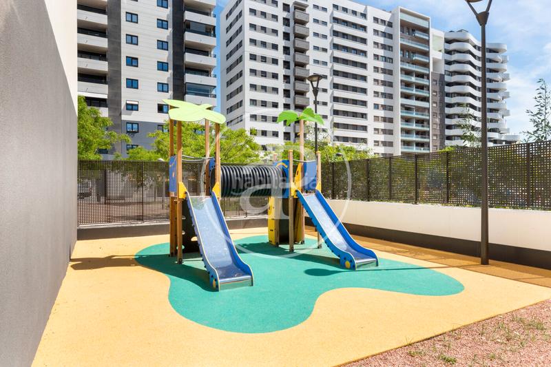 Foto 042b7d89-6bed-4c89-9c48-84e1d523f60d. Pis amb calefacció aparcament a Malilla Valencia