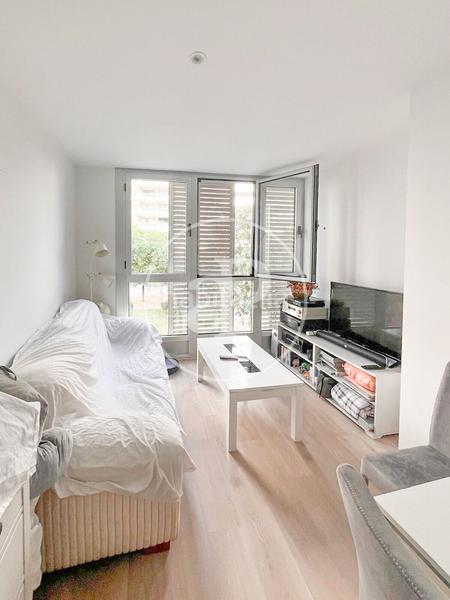 Foto 0616c357-1bb1-497d-bbd7-98ca22c58c08. Pis amb calefacció aparcament a Malilla Valencia