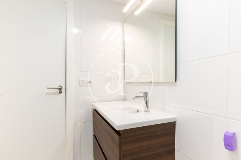 Foto 10a5ee43-ba59-4e9c-9eb9-81306ec67f31. Piso  en venta en quatre carreres en Malilla Valencia
