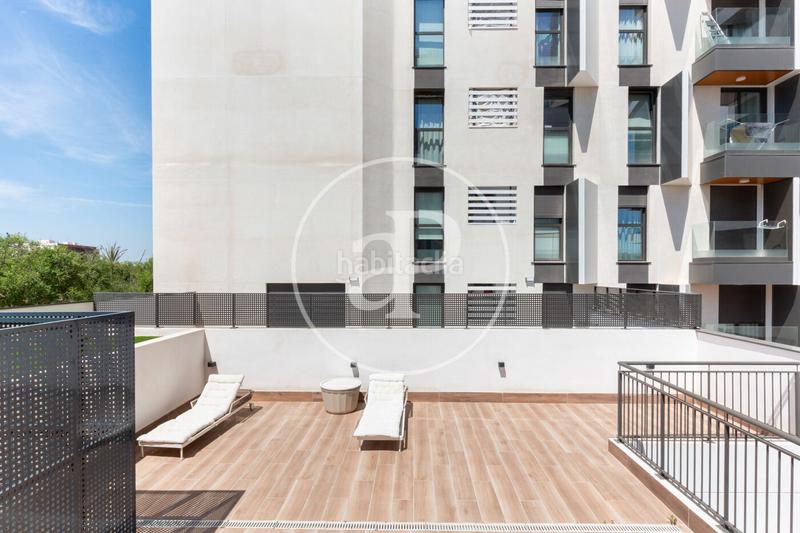 Foto 533927c9-97b8-4217-9fbc-e86f2c81a0ff. Pis amb calefacció aparcament a Malilla Valencia