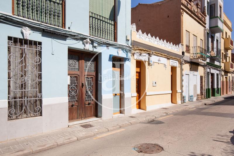 Foto 6aa2a5ed-d4dd-4b24-8583-08c48095e5e4. Pis amb calefacció aparcament a Malilla Valencia