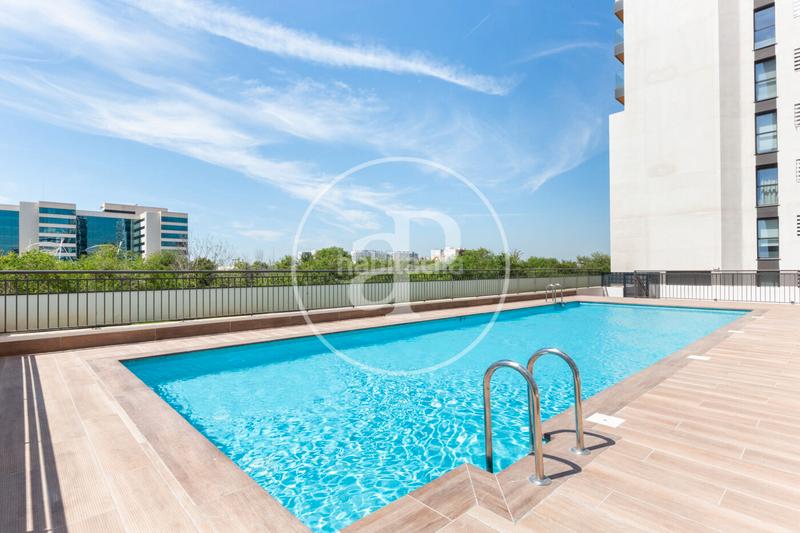 Foto b2a9a3b7-c3d9-48a7-a9be-90a0506aef91. Pis amb calefacció aparcament a Malilla Valencia