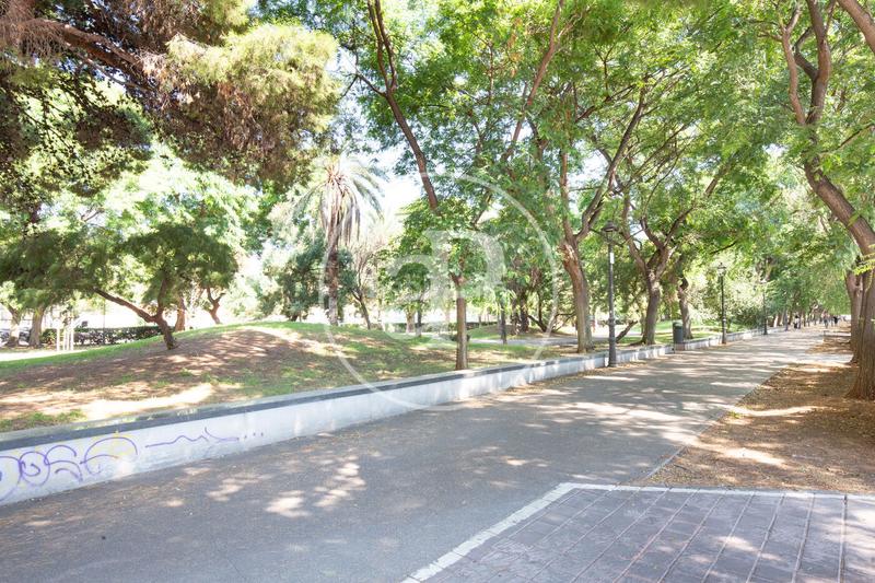 Foto d1d3e18e-bedc-4dad-a4fe-4ddae0b35513. Pis amb calefacció aparcament a Malilla Valencia