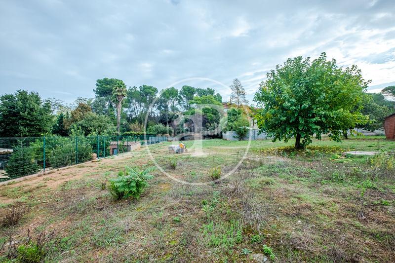 Foto b1998bee-00ff-4995-b791-80de4c641f85. Terreno residencial en Valldoreix Sant Cugat del Vallès