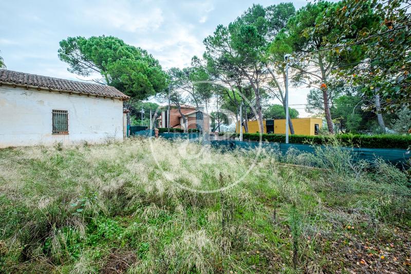 Foto f843dde2-2406-4668-99fb-4e60da5ee438. Terreno residencial en Valldoreix Sant Cugat del Vallès