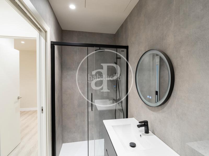 Foto 019452db-c012-4943-9dea-3f6b1f08f316. Lloguer pis amb calefacció a El Poble Sec - Parc de Montjuïc Barcelona