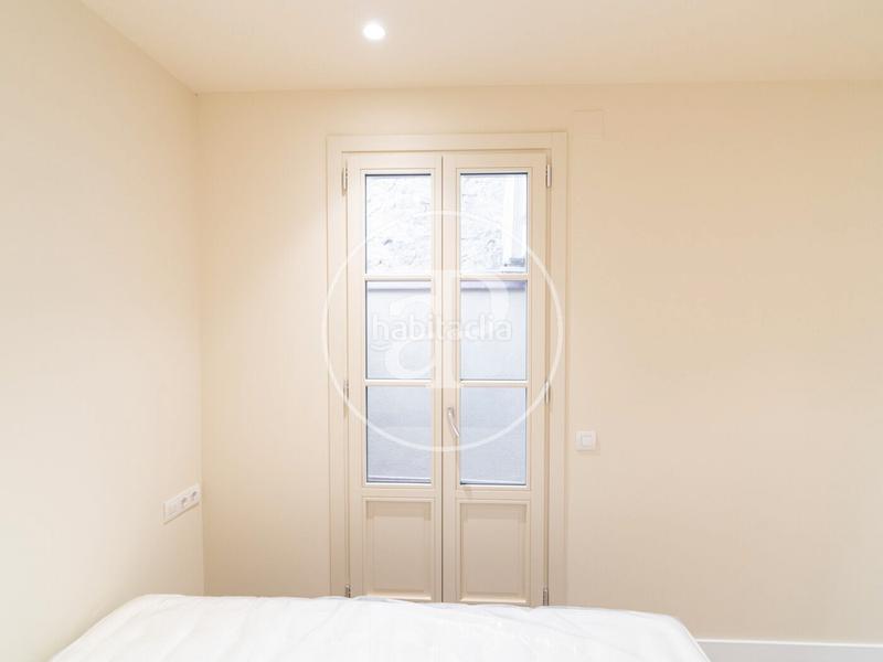 Foto 12bf46ef-0dbd-43c0-b87b-0ef845e51023. Lloguer pis amb calefacció a El Poble Sec - Parc de Montjuïc Barcelona