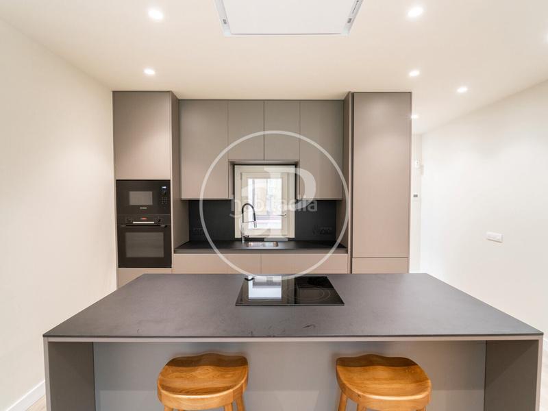 Foto 38c87e04-a16e-484c-91e3-c31cc80b504d. Lloguer pis amb calefacció a El Poble Sec - Parc de Montjuïc Barcelona