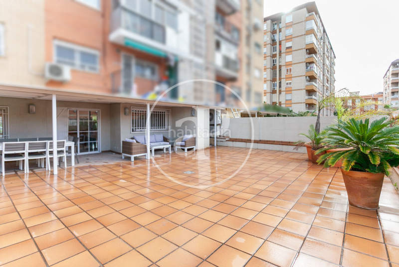 Foto 4b3924b6-e4db-478d-ae30-8b3837d9b331. Piso  en venta en campanar en Barrio de Campanar Valencia