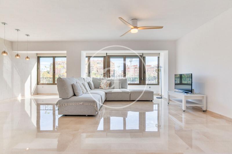 Foto 8f1dc6ee-3c73-475e-968b-aa94fa27e727. Piso  en venta en campanar en Barrio de Campanar Valencia