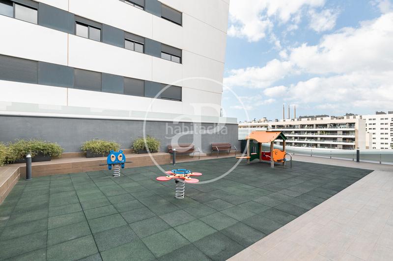 Foto 69585ab4-b057-4694-b548-53de2c8734d0. Affitto appartamento con riscaldamento parcheggio piscina in Badalona