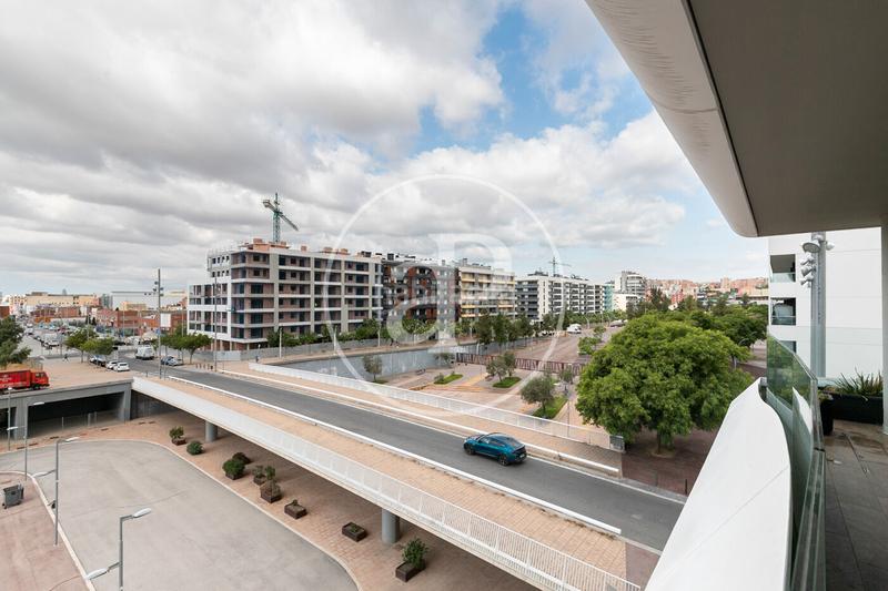 Foto 0d845bd1-5c99-4772-9149-9561d56e120a. Location appartement avec chauffage parking piscine dans Badalona