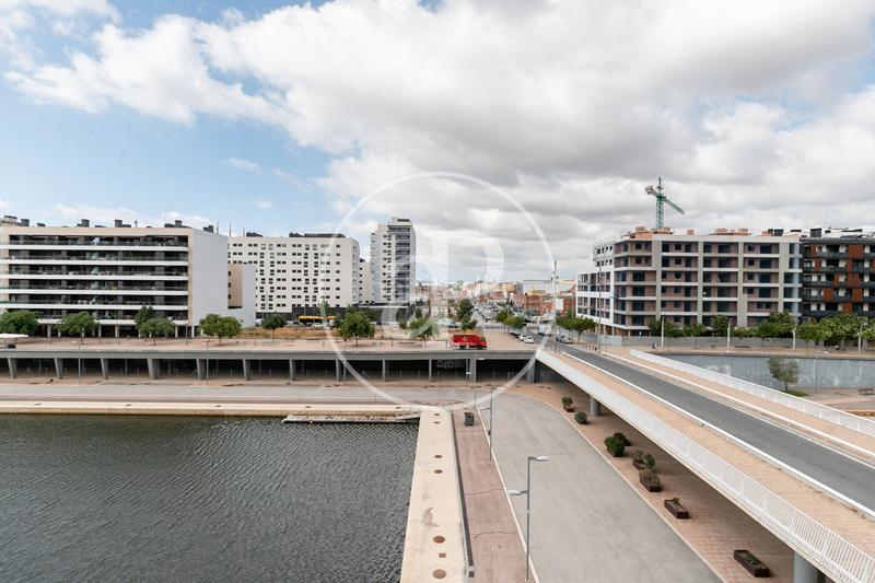 Foto 24afc438-0623-4d43-9424-7f5ee724c63b. Location appartement avec chauffage parking piscine dans Badalona