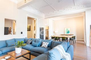 Miete Etagenwohnung  Carrer d'alí bei. Piso en alquiler en el corazón del eixample