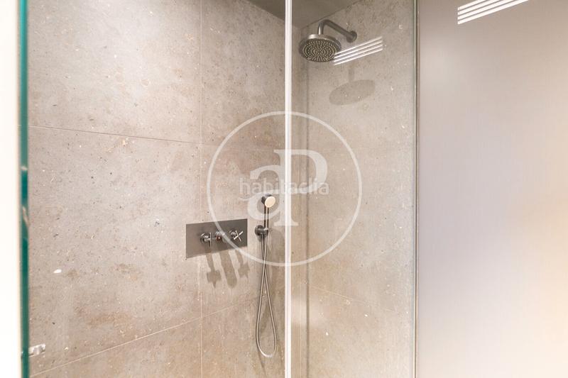 Foto 9d26f243-6b2c-486f-a7cf-567d5eee8c21. Affitto appartamento con riscaldamento parcheggio in Barcelona