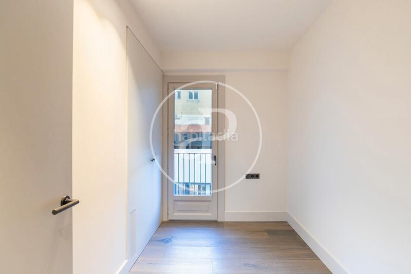 Foto 17dd5ac0-630f-4c5d-8cd3-0707e2c1f929. Rent flat with heating parking in St. Pere - Sta. Caterina - El Born Barcelona