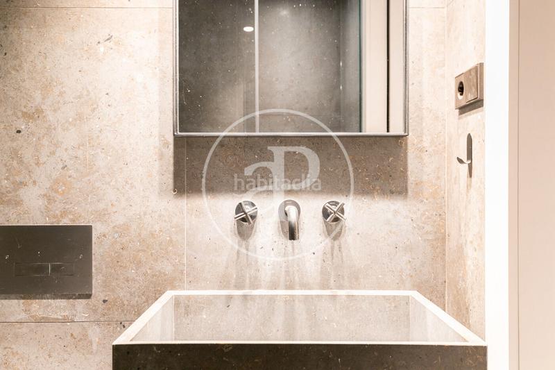 Foto b79b2a70-e1fe-4b59-b595-cd15043e256d. Rent flat with heating parking in St. Pere - Sta. Caterina - El Born Barcelona